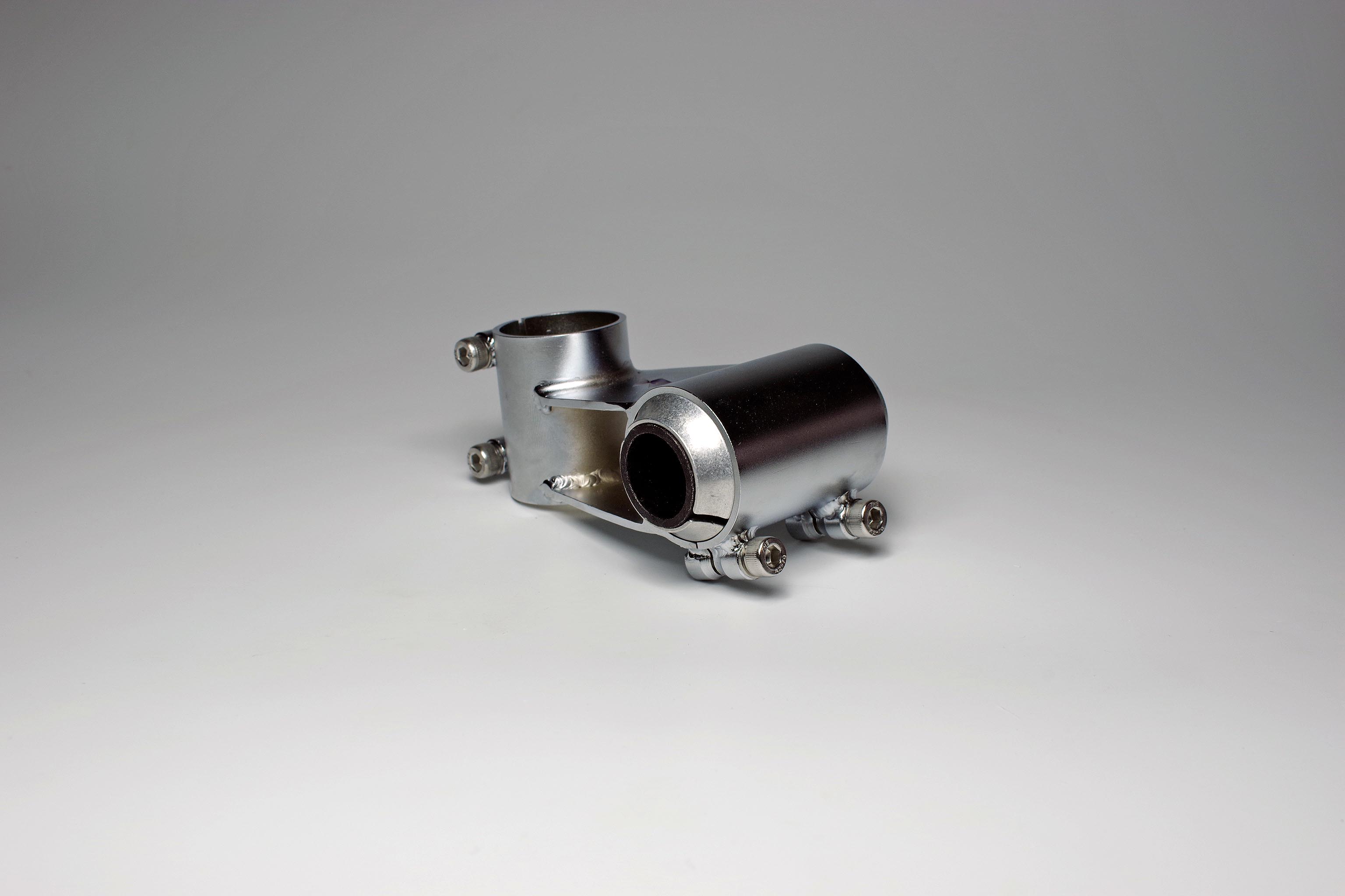 刃向かう者、ライトニング　拡張Foil　バンドル限定 LIGHTNING STEM : ToxicWorks Bicycle Components | ToxicWorks